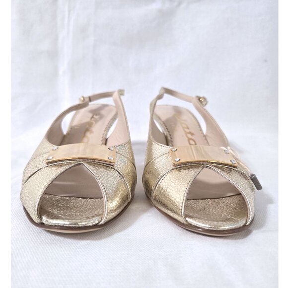 Elata Leather sandal NWB - size 7 - Picture 2 of 14